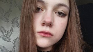 Catch MarionReeves’s Private Cam Show