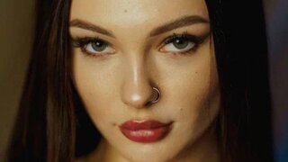 Catch MaryDanielss’s Private Cam Show