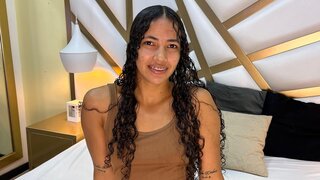 Catch MeganSiner’s Private Cam Show