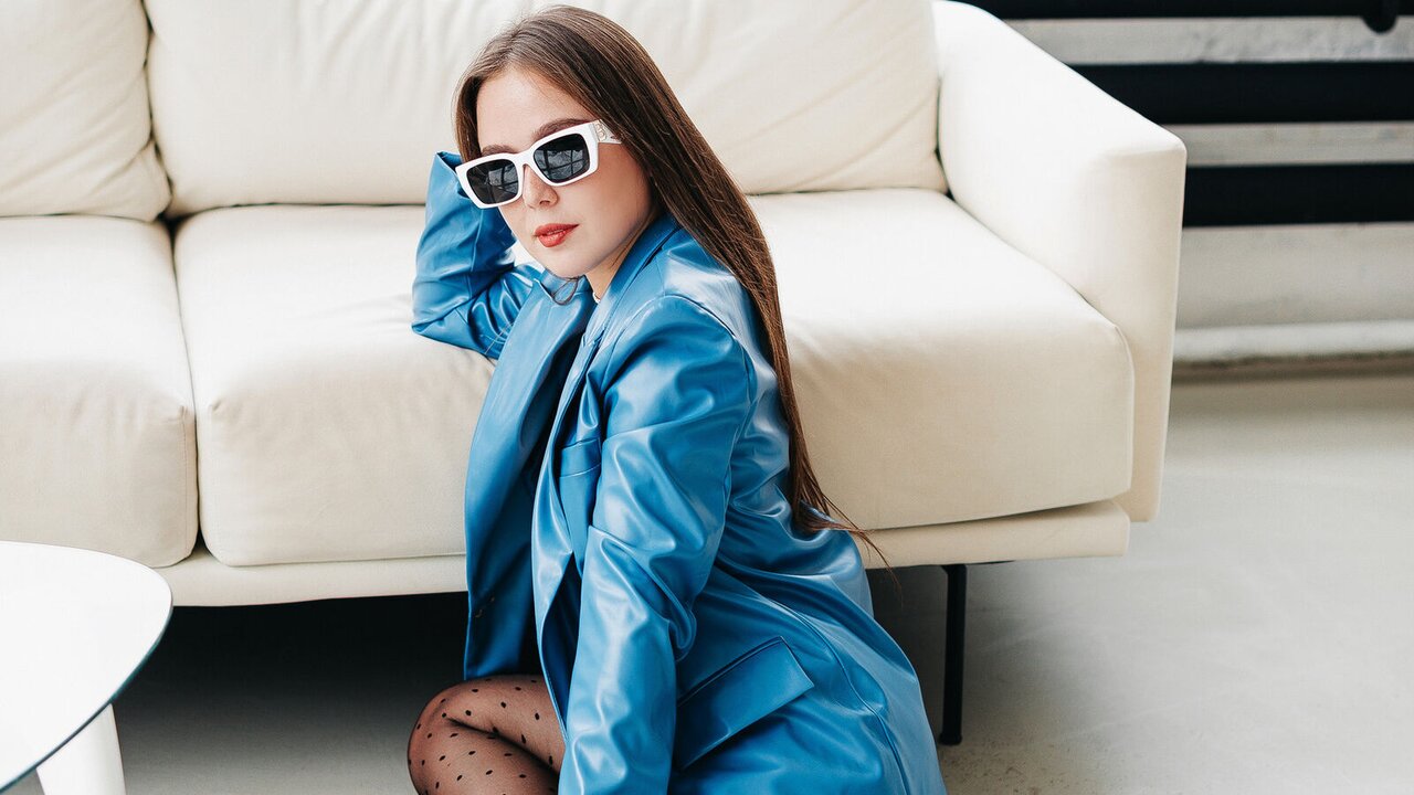 Catch MelissaGonzales’s Private Cam Show
