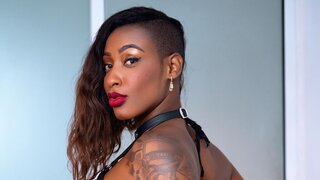 Catch NahomyOwenn’s Private Cam Show