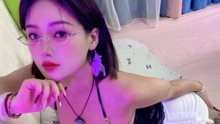 Catch NolanMia’s Private Cam Show