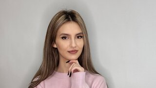 Catch NormaClaxton’s Private Cam Show