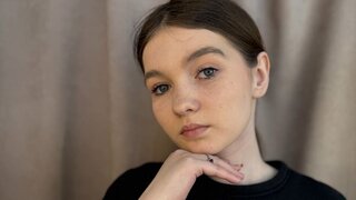 Catch OdelynaHaydon’s Private Cam Show