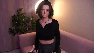 Catch PattyNeeson’s Private Cam Show