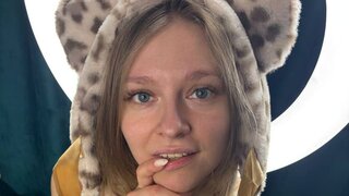 Catch PetulaCantrill’s Private Cam Show
