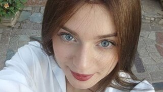 Catch RosaMunoz’s Private Cam Show