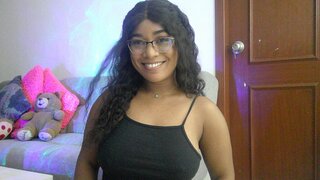 Catch RossyBlue’s Private Cam Show