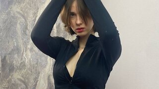 Catch SandraSmIIth’s Private Cam Show