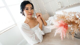 Catch SarahBriggs’s Private Cam Show