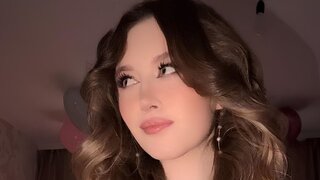 Catch ShannanStoey’s Private Cam Show