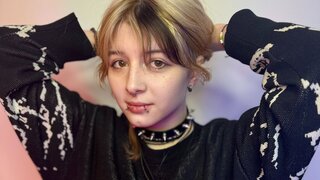 Catch ShannonGicker’s Private Cam Show