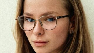 Catch SherylRadzavich’s Private Cam Show