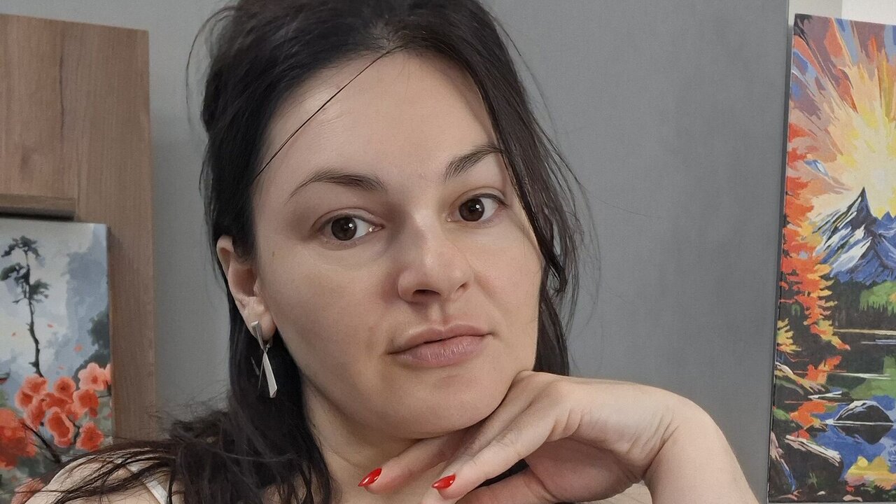 Catch StacyWilsoon’s Private Cam Show