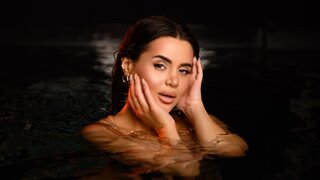 Catch StellaKendal’s Private Cam Show