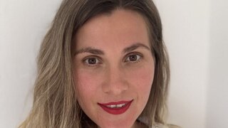 Catch TiaLuso’s Private Cam Show