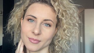Catch TiffaniRoze’s Private Cam Show