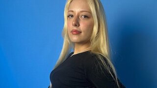 Catch UdeleEdmands’s Private Cam Show