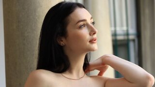 Catch VanessaSvit’s Private Cam Show