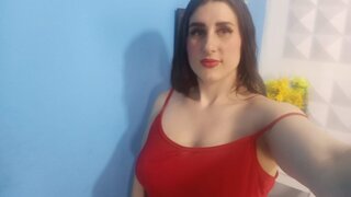 Catch VanezaMoore’s Private Cam Show