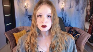 Catch VivienLeigh’s Private Cam Show