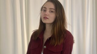Catch WildaForland’s Private Cam Show