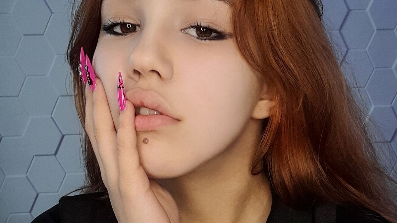 Catch YumikoBells’s Private Cam Show