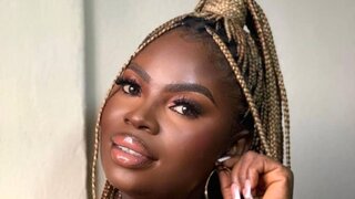 Catch ZaraMaxine’s Private Cam Show