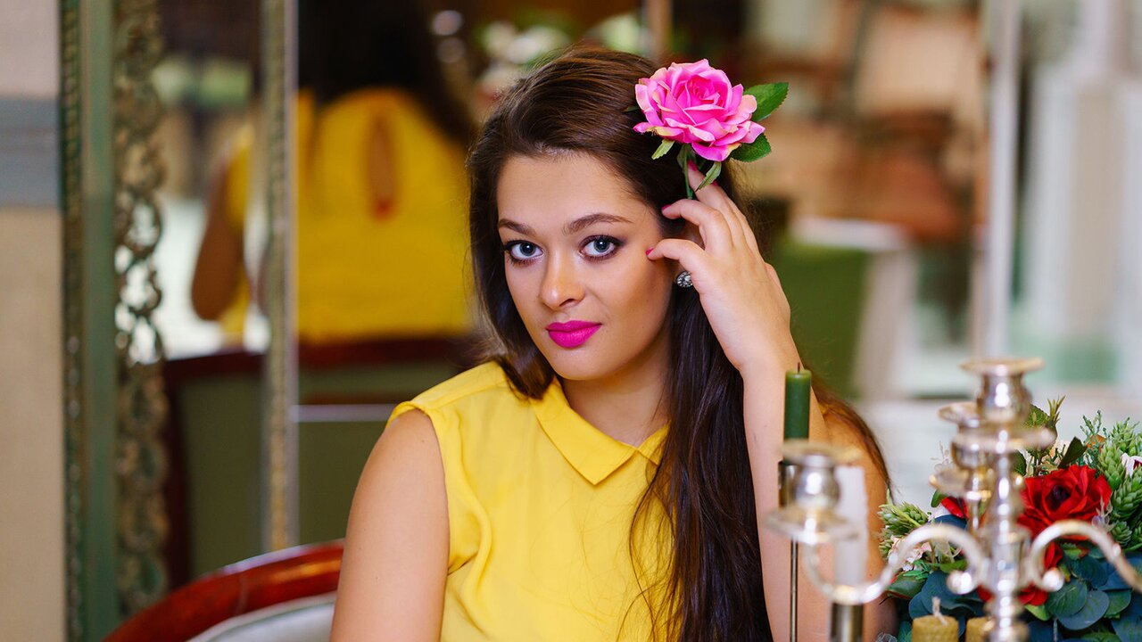 Catch realgoddessforu’s Private Cam Show