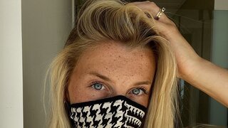 Catch winniebelle’s Private Cam Show