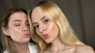 Catch ArleighAndMarian’s Private Cam Show