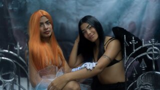 Catch EmaandAnne’s Private Cam Show