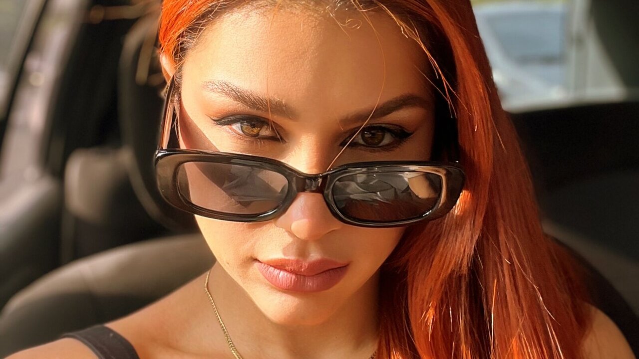 Catch KataMajanna’s Private Cam Show