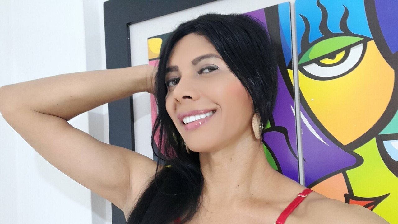 Catch DemiMarz’s Private Cam Show