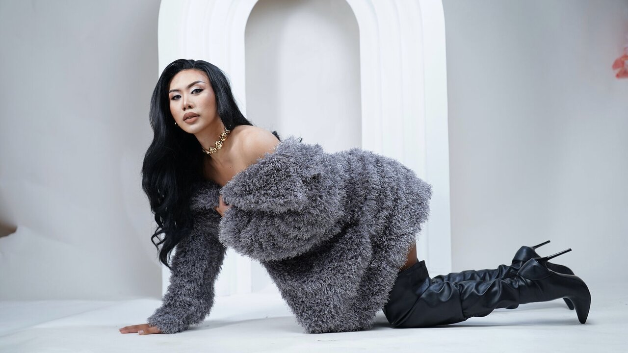 Catch MarinnaSanchez’s Private Cam Show