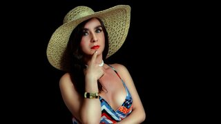 Catch MaryPaula’s Private Cam Show