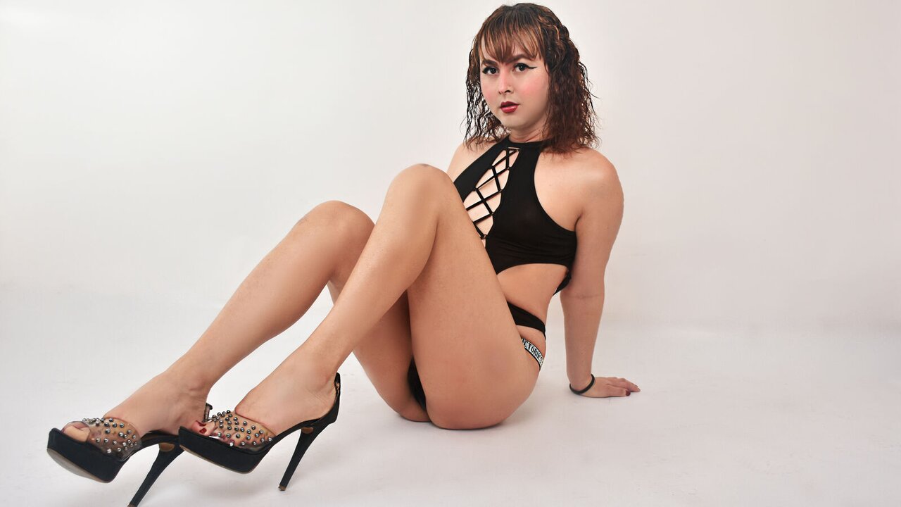 Catch TalianaBianchy’s Private Cam Show